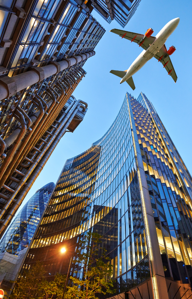 I image with a plane seen from inside a CabCo Taxi which is with a customer that use Taxi Whitstable to Heathrow airport route
